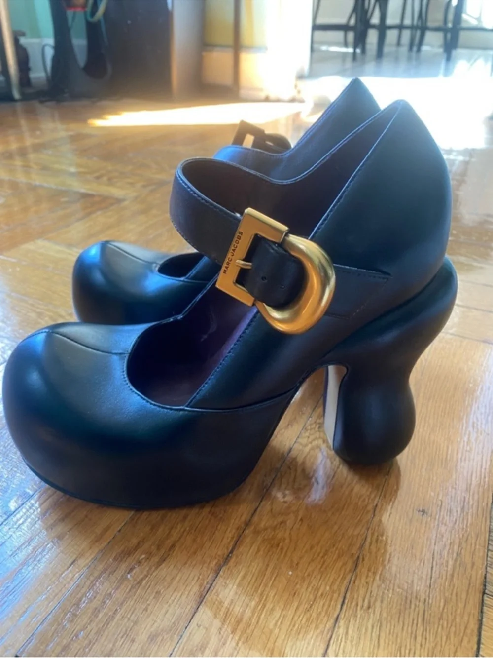 Marc Jacobs Black Mary Jane Platform Heels with Gold Buckle - Picture 2 of 4
